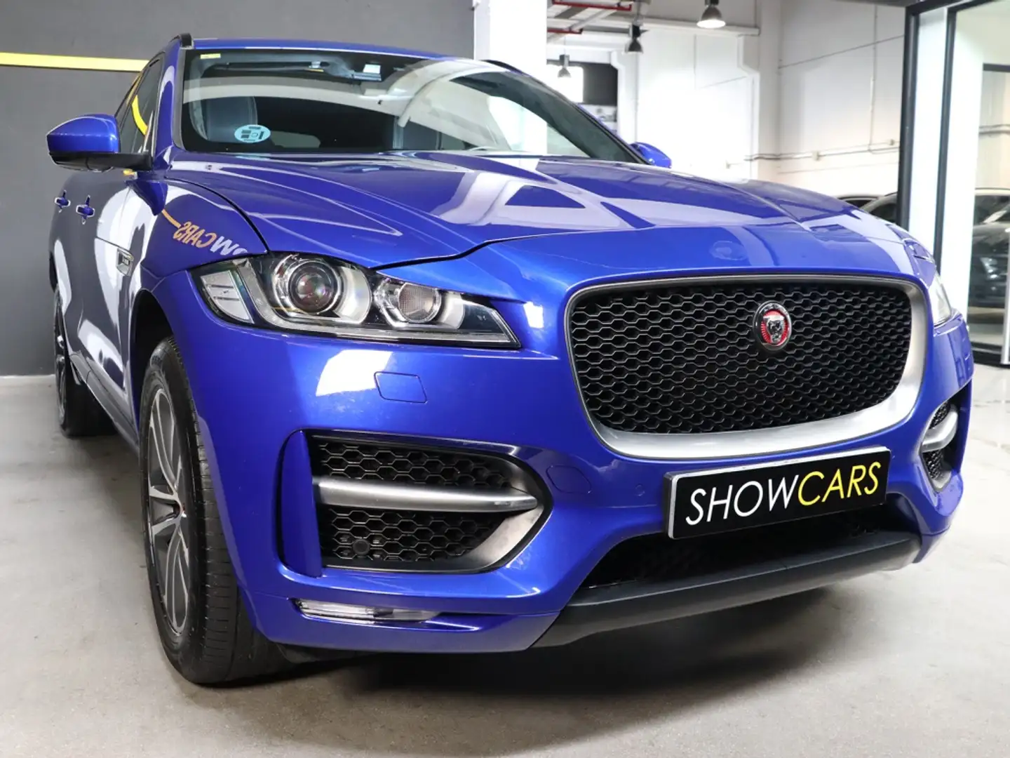 Jaguar F-Pace 2.0 i4 R-Sport Aut. AWD 250 Modrá - 2