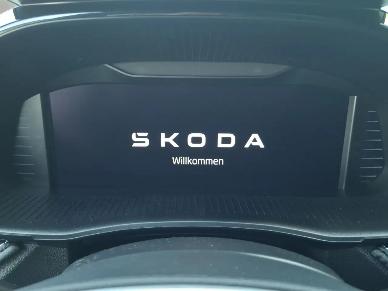Skoda Fabia 2026 — фото 11