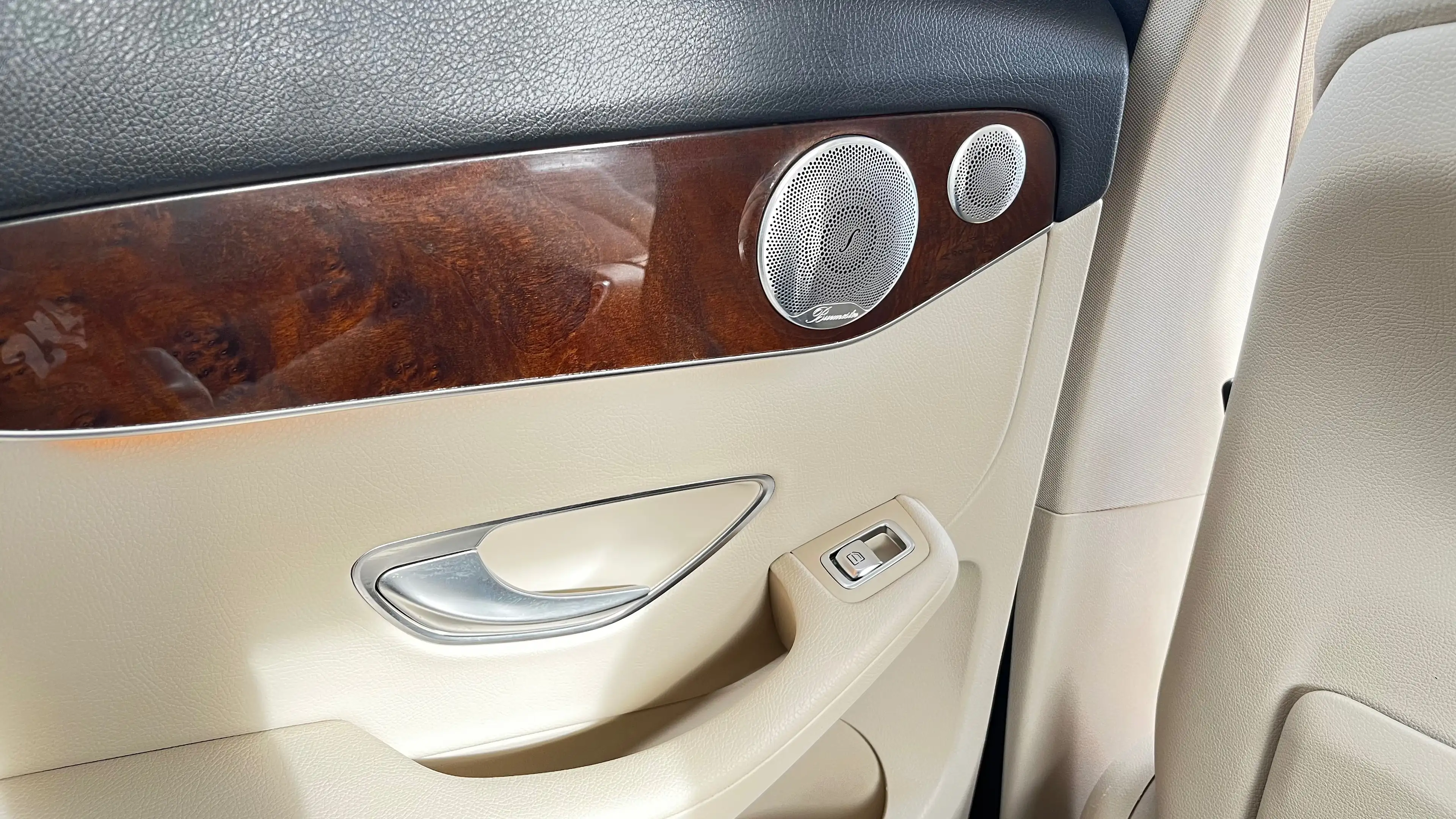 Mercedes-Benz GLC 350 GLC 350 e 4Matic (253.954) — photo 11