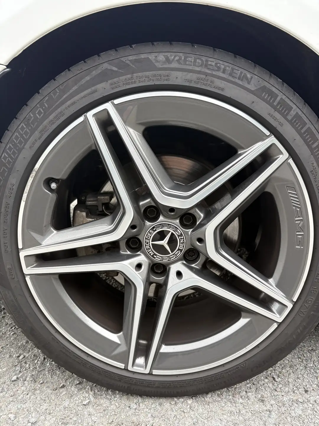 벤츠 C-클래스 C 200 2019 화이트 사진 8