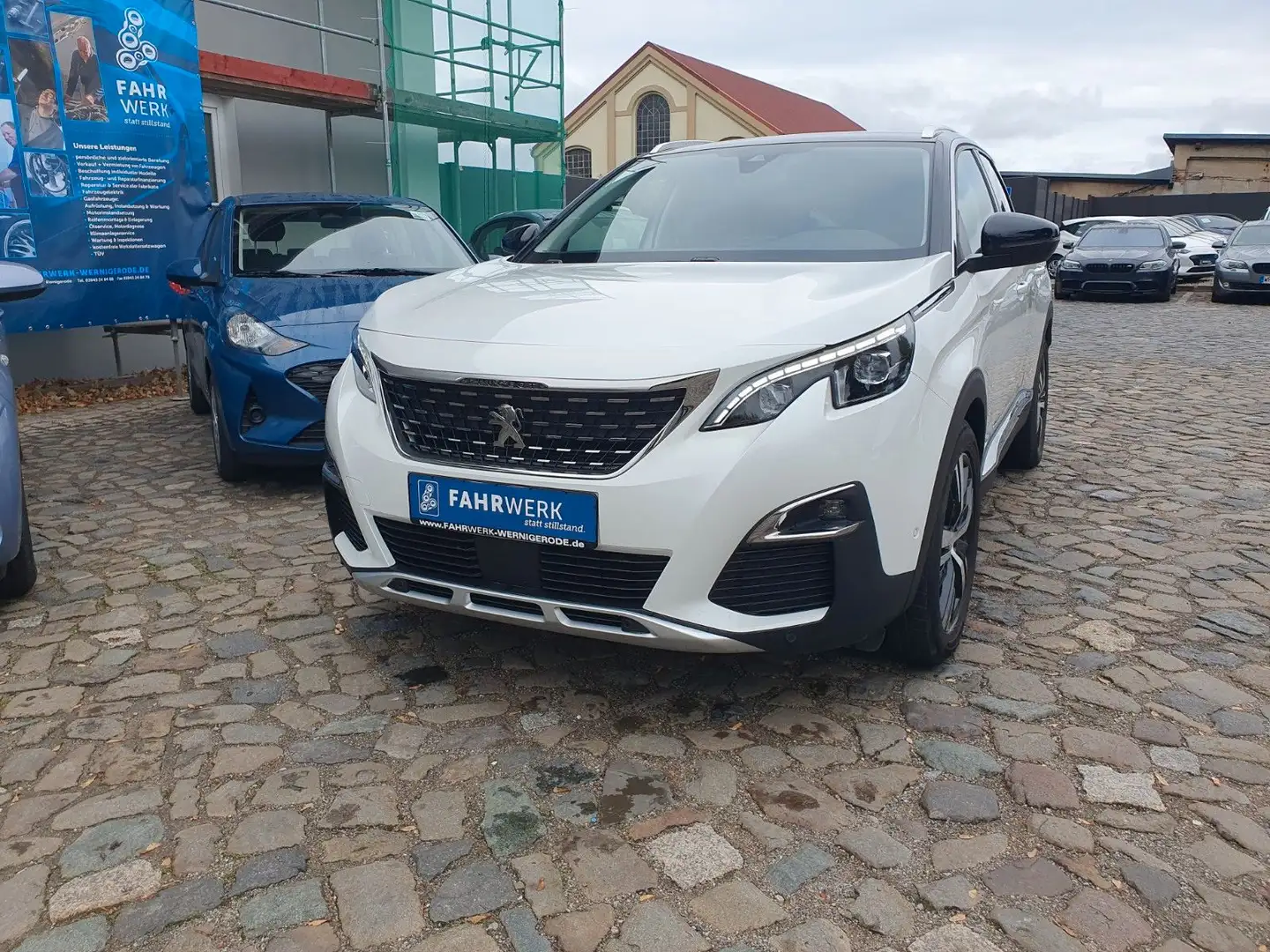 Peugeot 3008 BlueHDi 150 Stop & Start Allure*1.Hd,M+S Weiß - 1