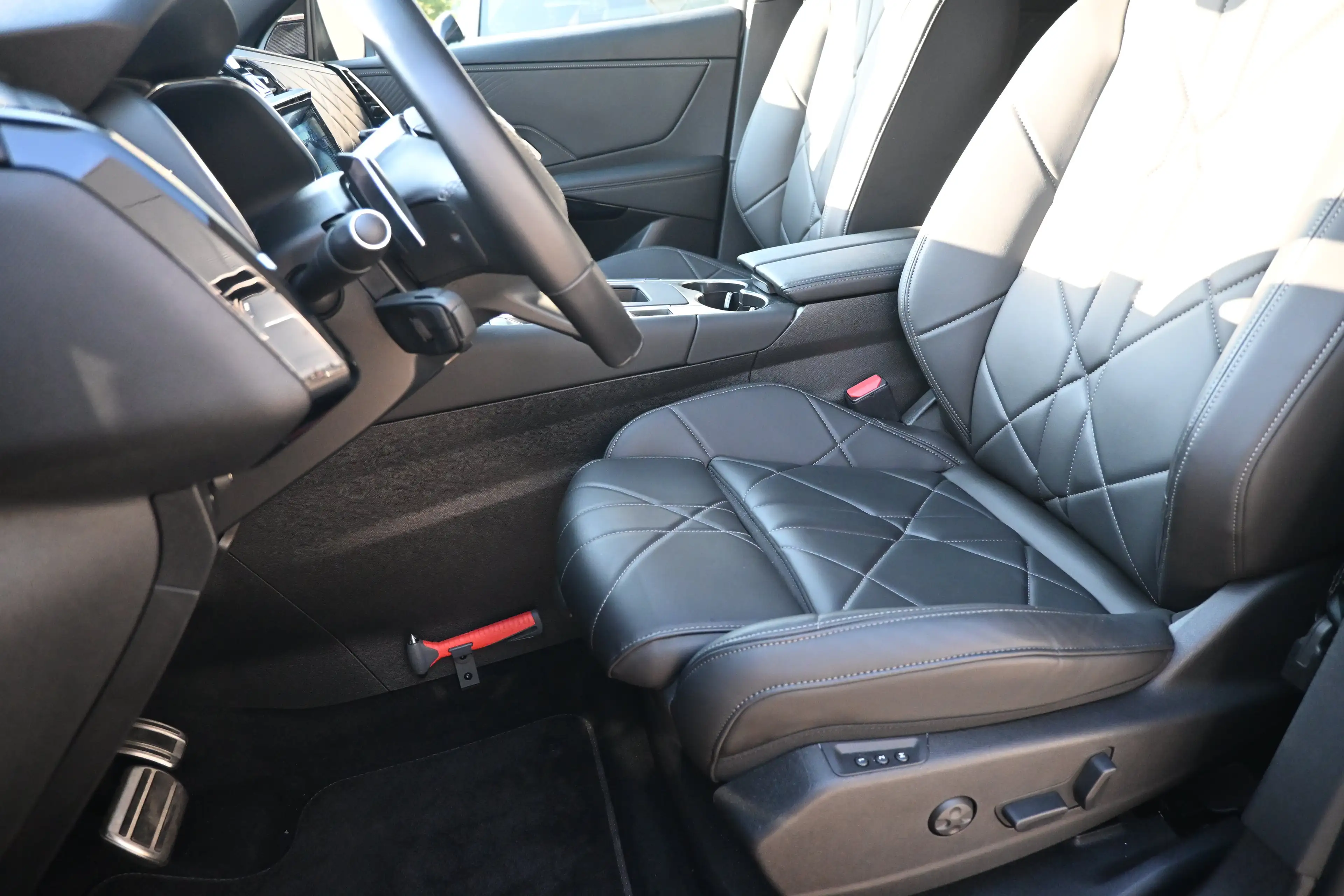 DS Automobiles DS 7 1.6 PHEV 300 4x4 Pallas | Schuif-/Kanteldak | Vol- — photo 4