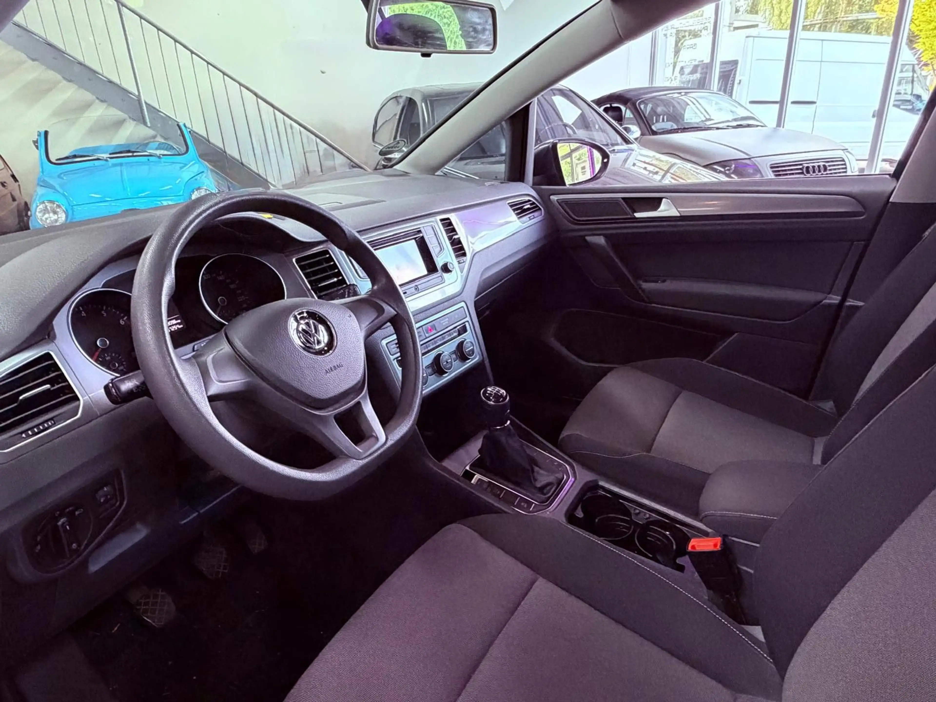 Volkswagen Golf Sportsvan 1.4 TSI 92kW Comfortline BMT — photo 6