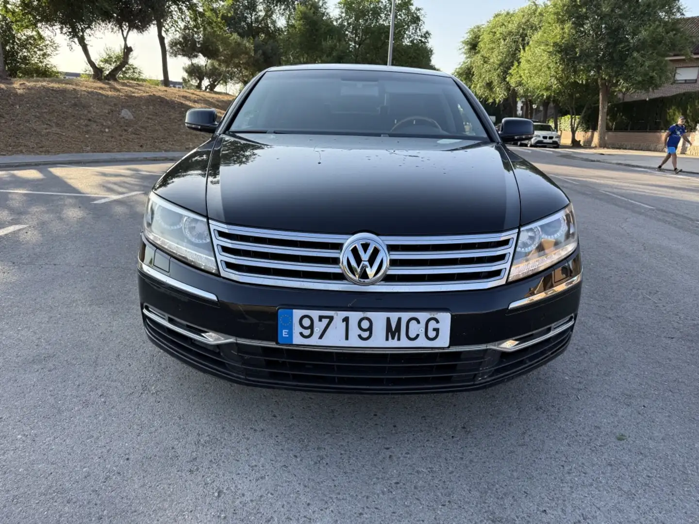 Volkswagen Phaeton 3.6 V6 4Motion Tiptronic Czarny - 1