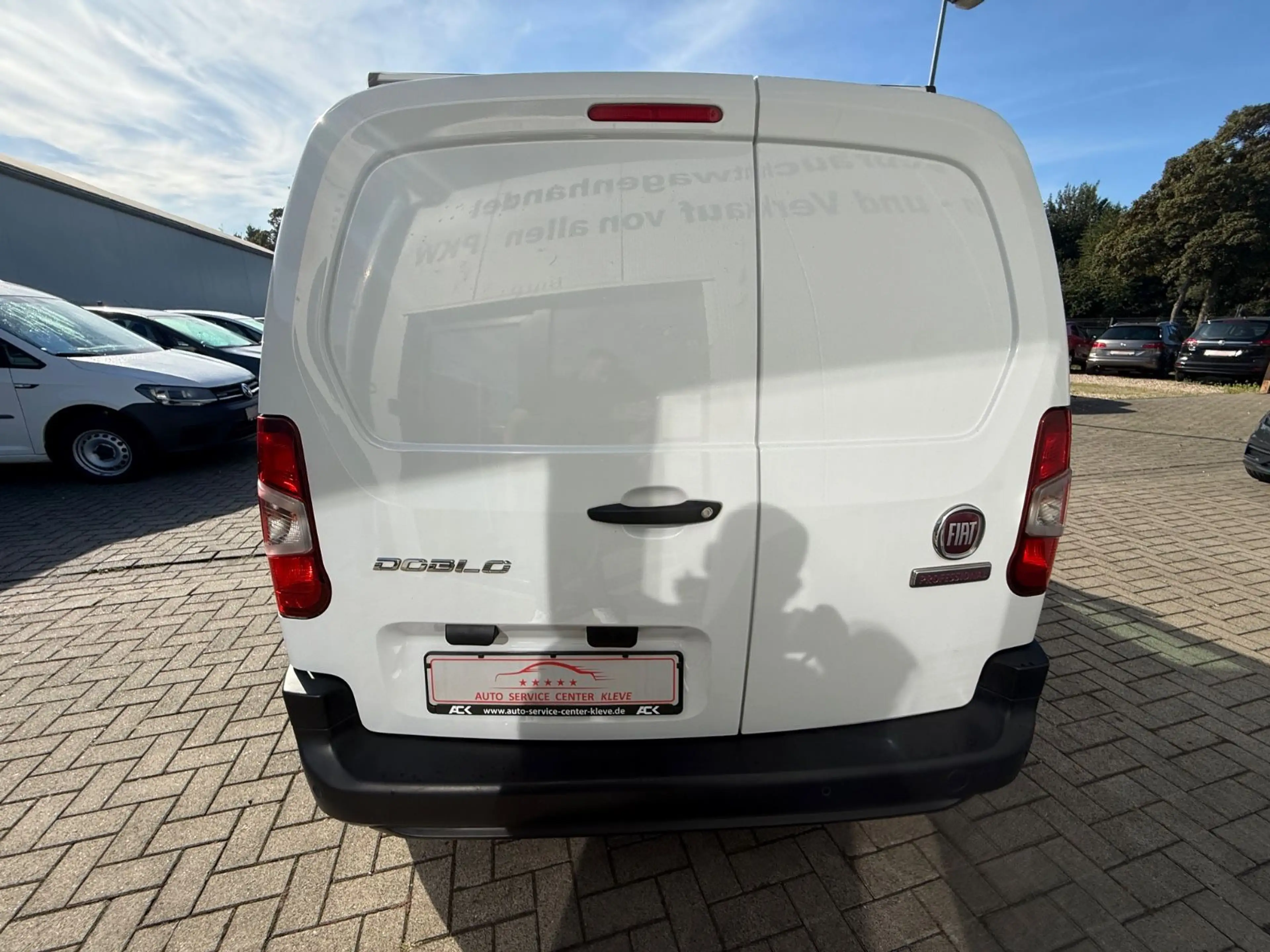 Fiat Doblo Kastenwagen L1*PDC*NAVI*AUTOMATIK*MWST — photo 8