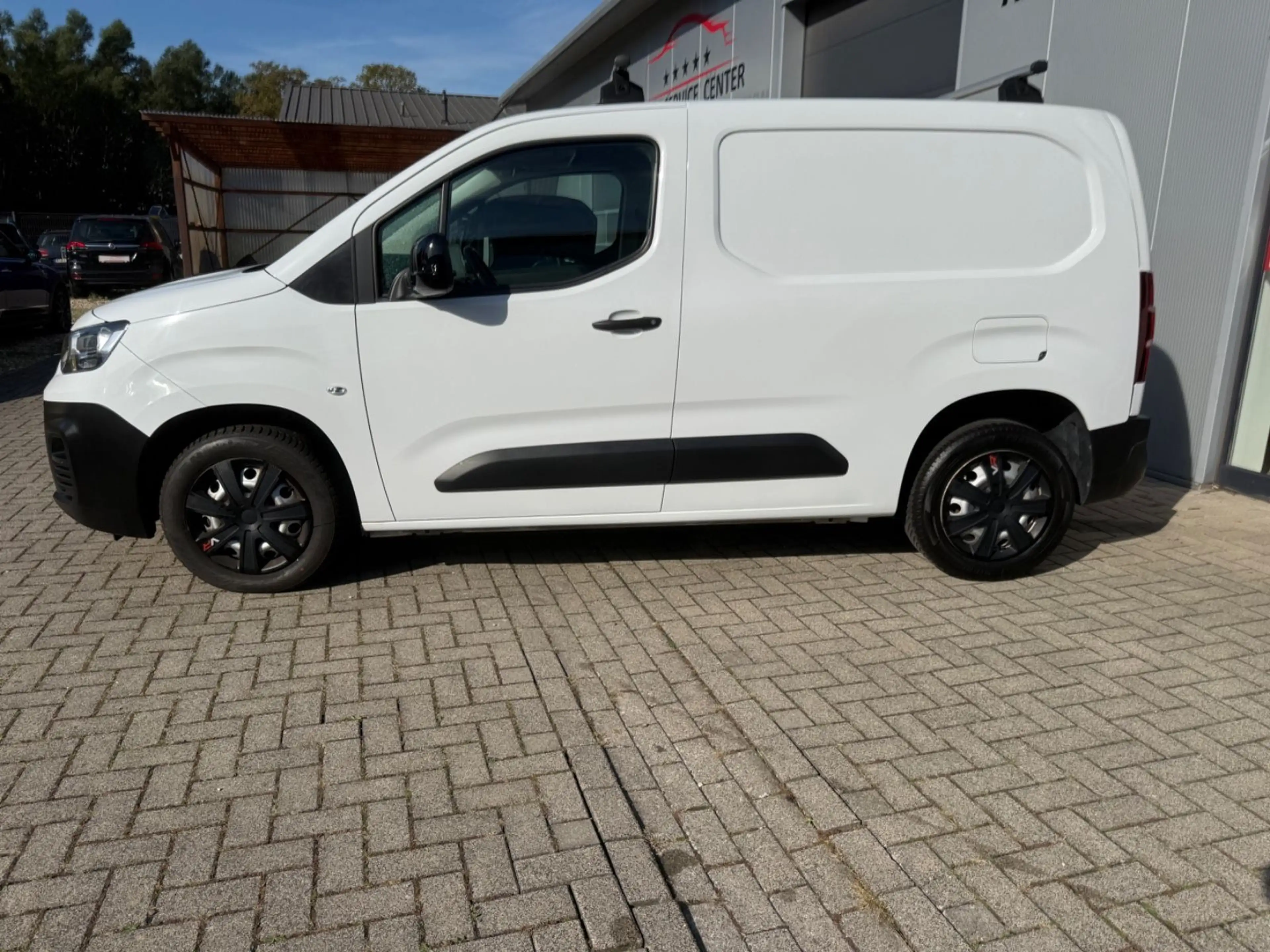 Fiat Doblo Kastenwagen L1*PDC*NAVI*AUTOMATIK*MWST — photo 3