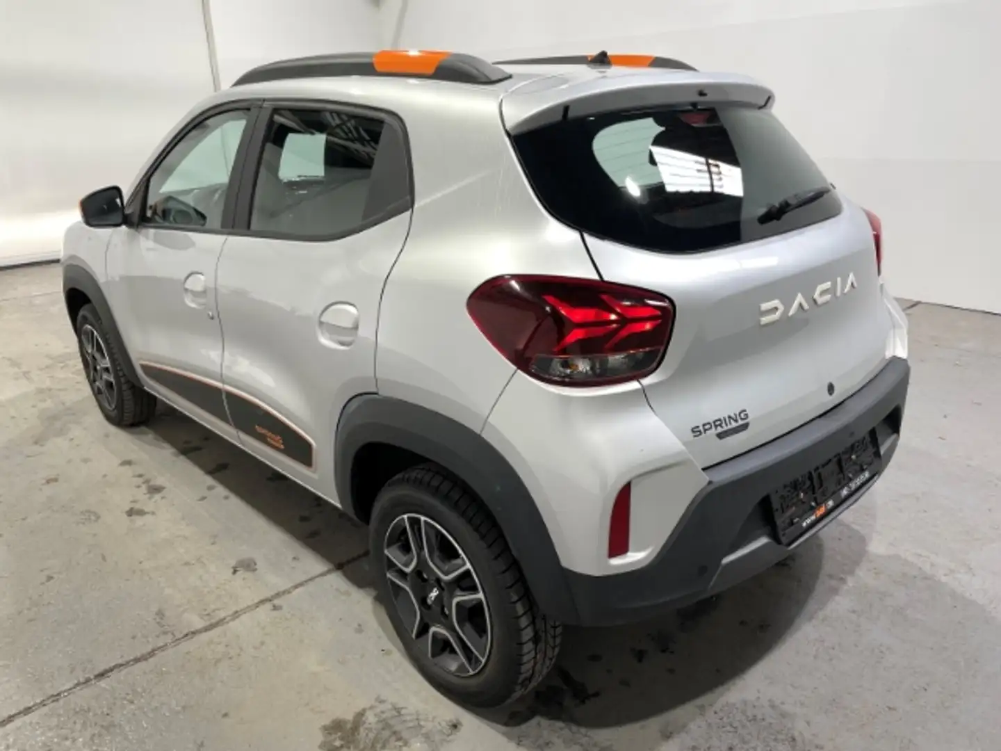 Dacia Spring Electric Klima PDC Tempomat Silber - 2