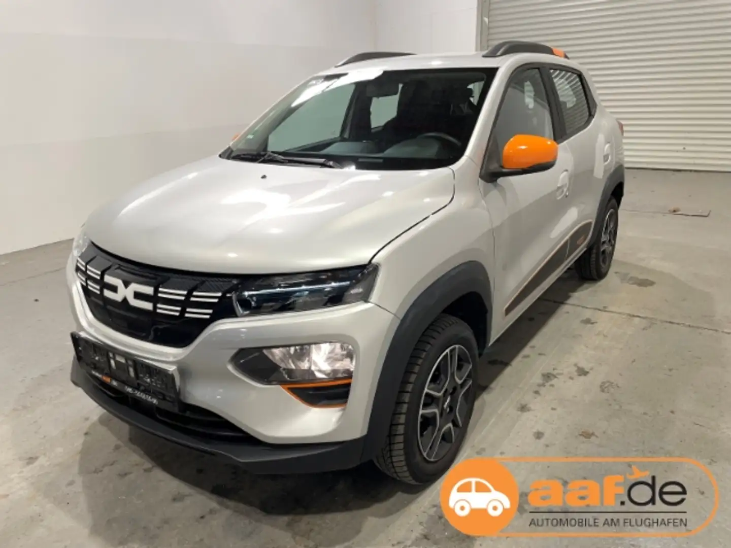 Dacia Spring Electric Klima PDC Tempomat Silber - 1