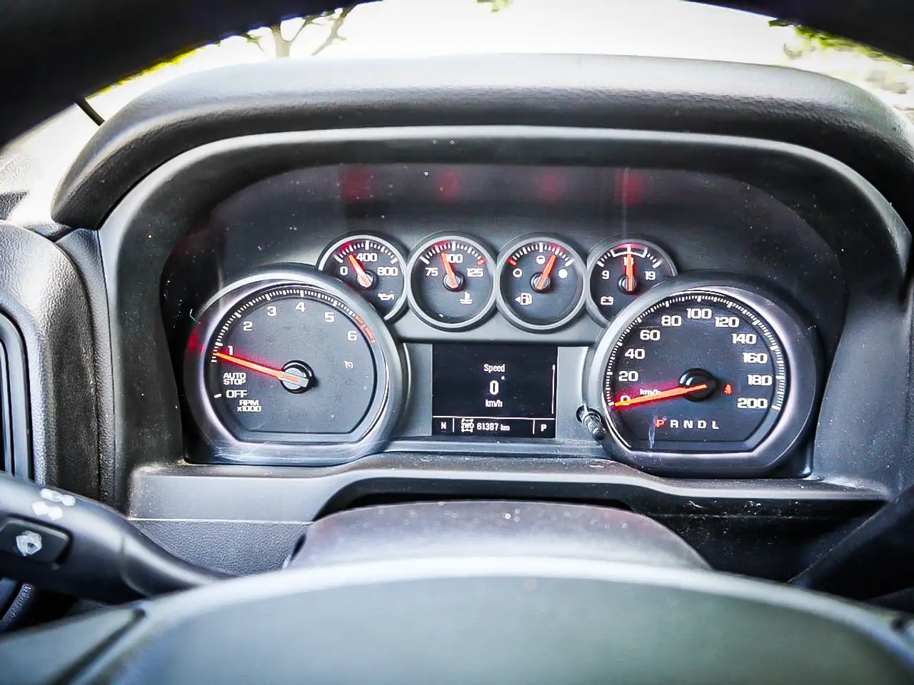 Chevrolet Silverado 1500 снимка Chevrolet Silverado 1500