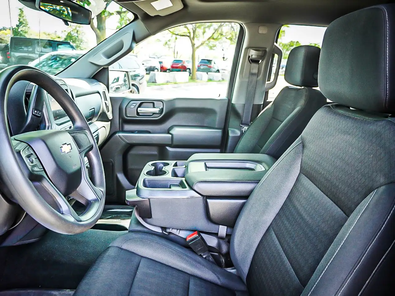 Chevrolet Silverado 1500 снимка Chevrolet Silverado 1500