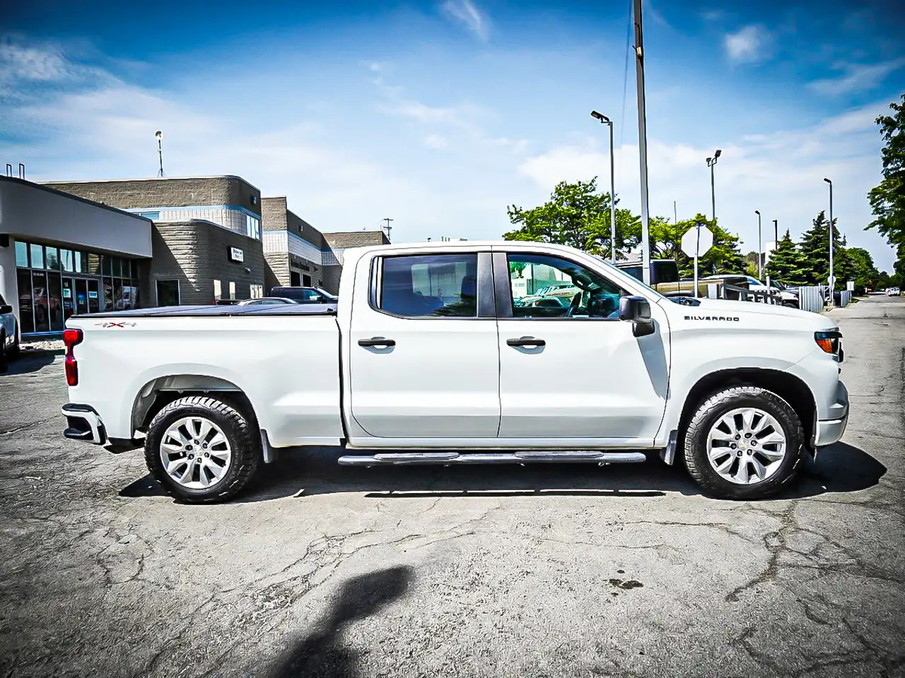 Chevrolet Silverado 1500 снимка Chevrolet Silverado 1500