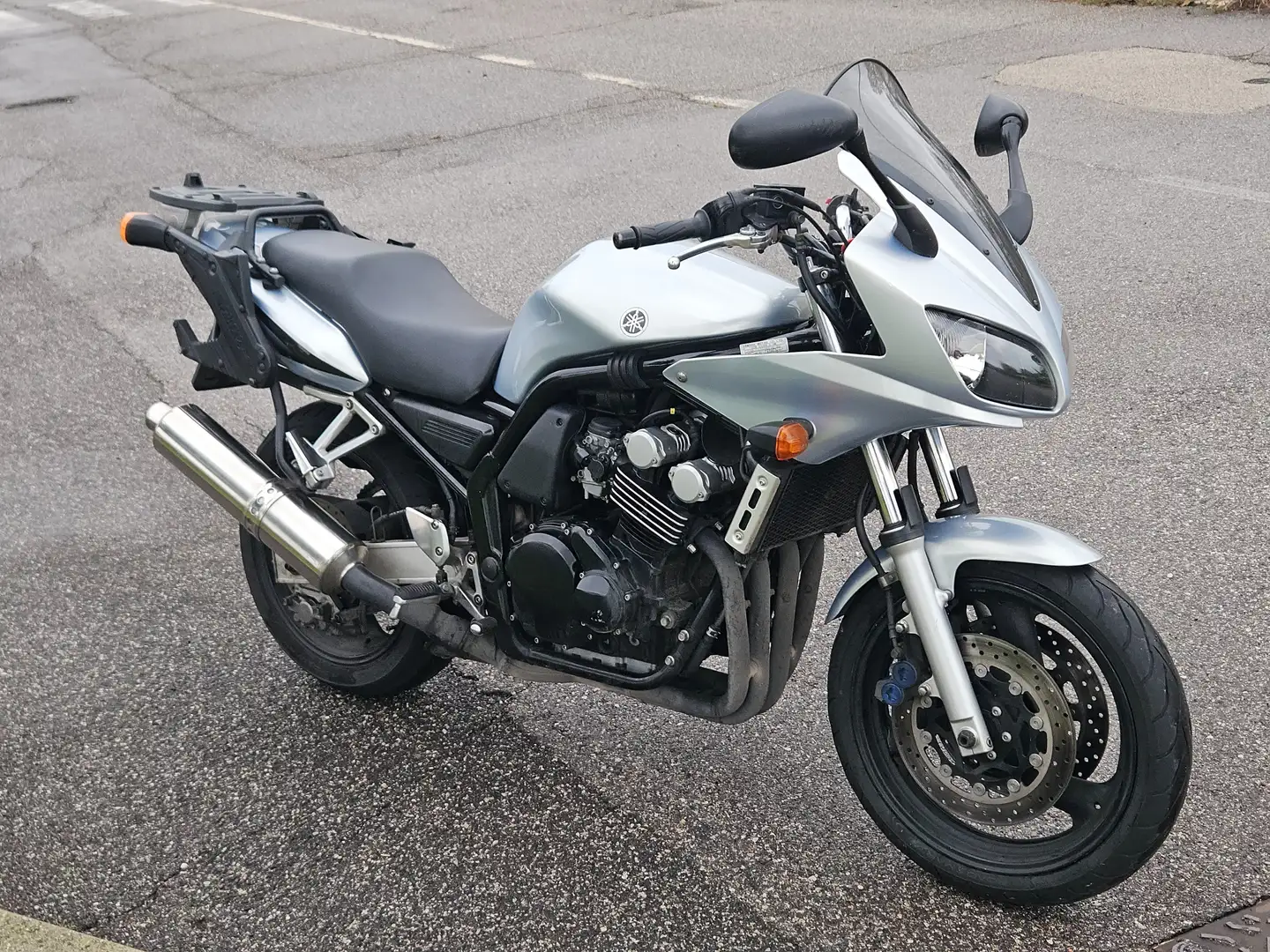 Yamaha FZS 600 FZS 600 FAZER Argento - 2