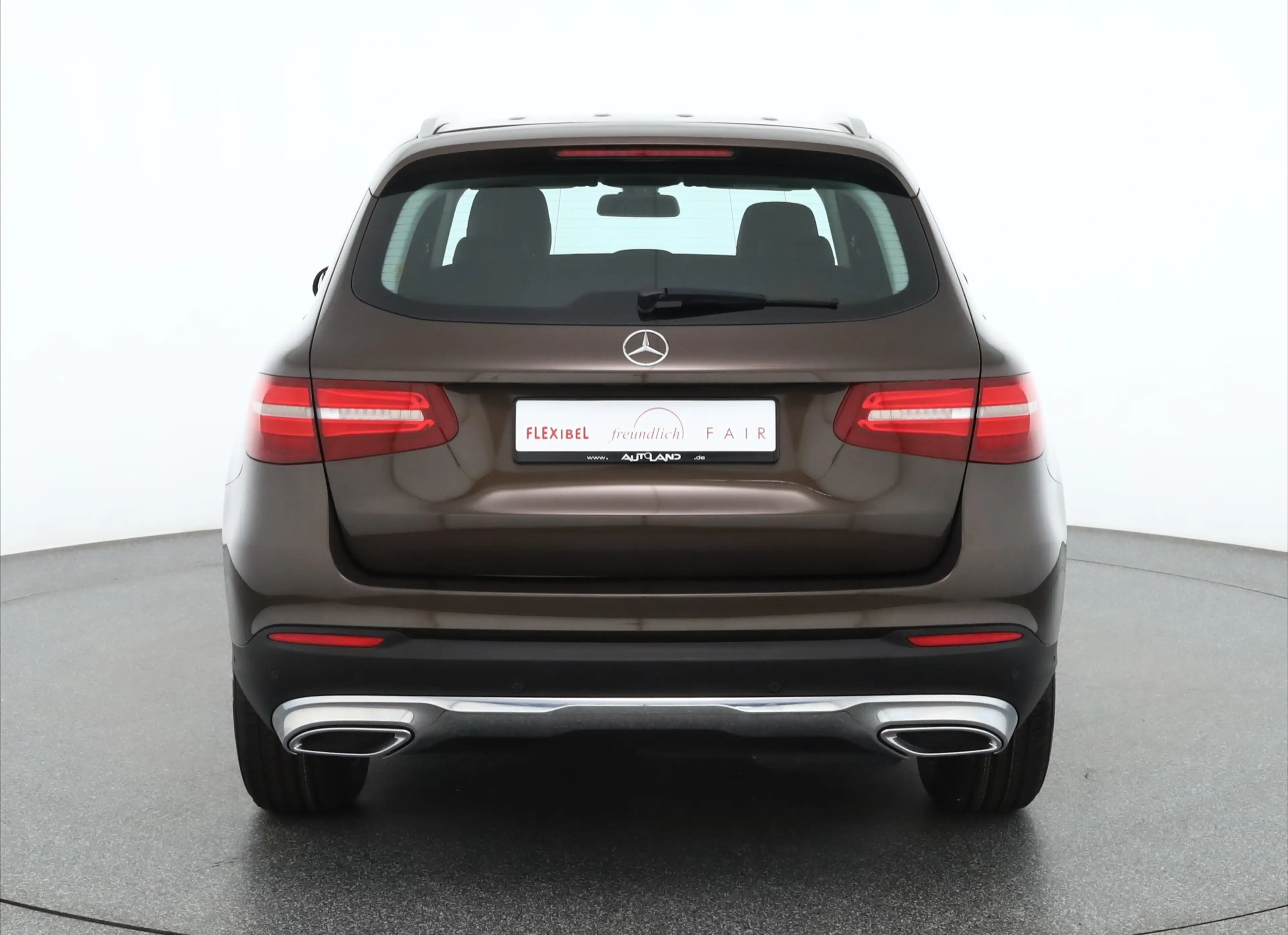 Mercedes-Benz GLC 250 GLC 250d 4Matic LED Navi 360° ACC Standheizung — photo 4