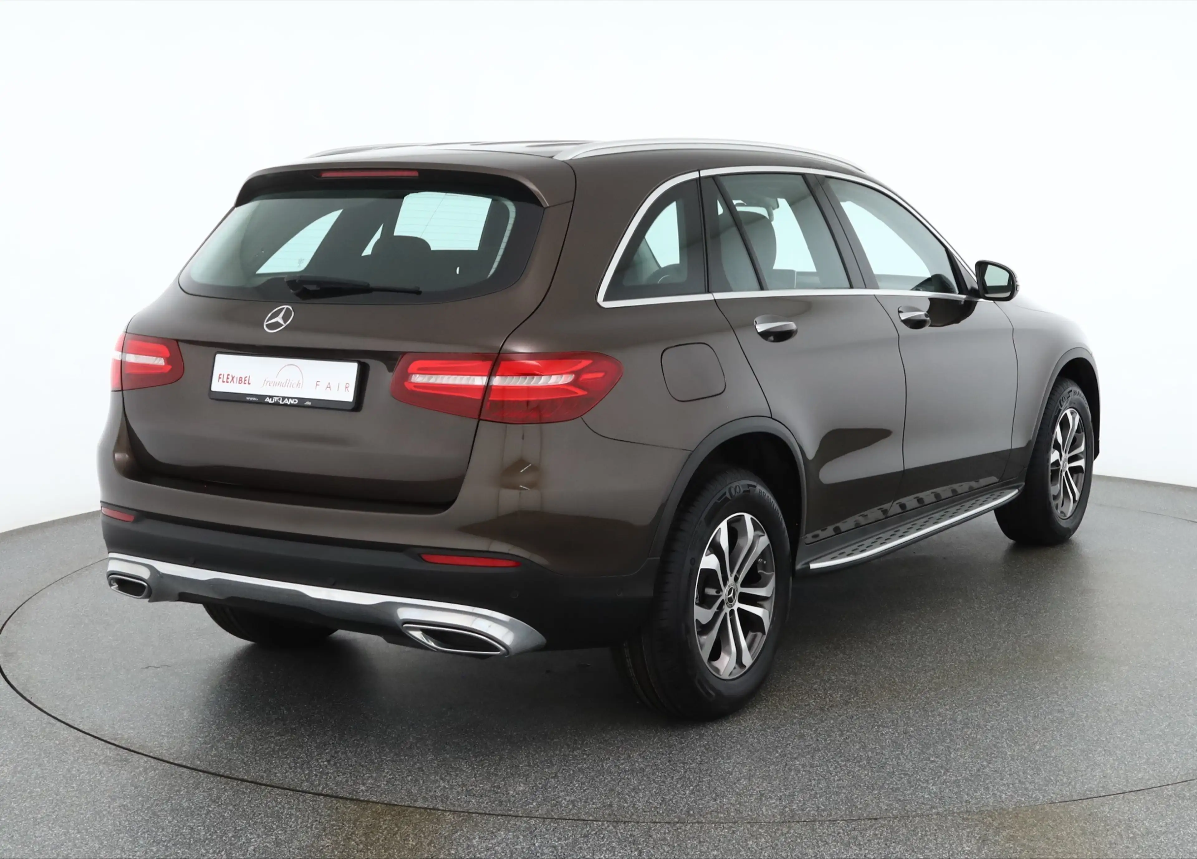 Mercedes-Benz GLC 250 GLC 250d 4Matic LED Navi 360° ACC Standheizung — photo 5