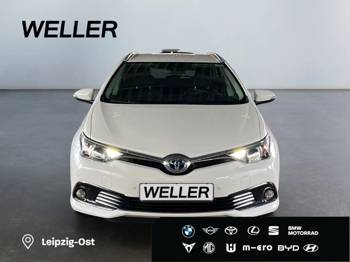 Toyota Auris 1.8 Hybrid Automatik TS Design Edition *CAM* Weiß - 2