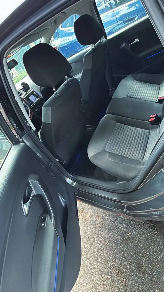 Volkswagen Polo Citadine 5 portes — photo 19