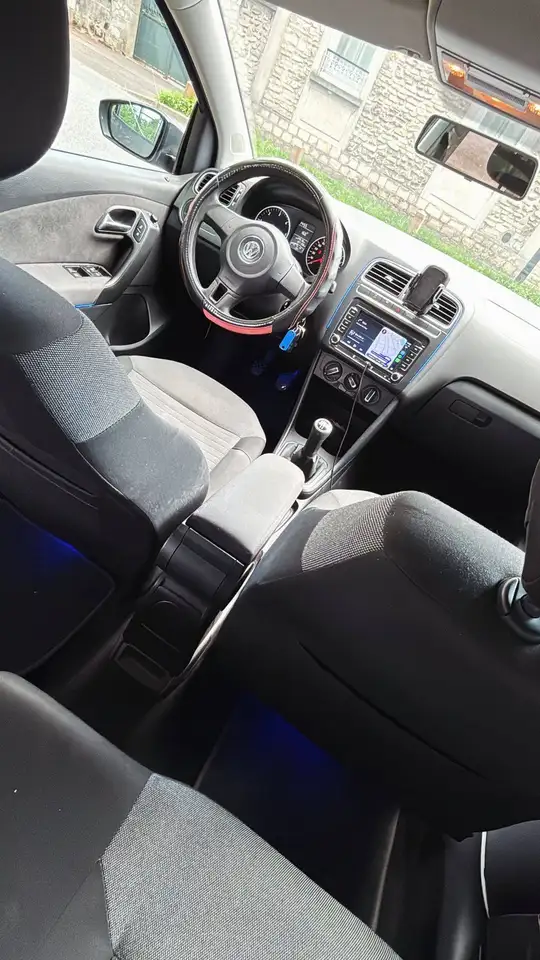Volkswagen Polo Citadine 5 portes — photo 13