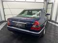 Mercedes-Benz C 250 Blau - thumbnail 4