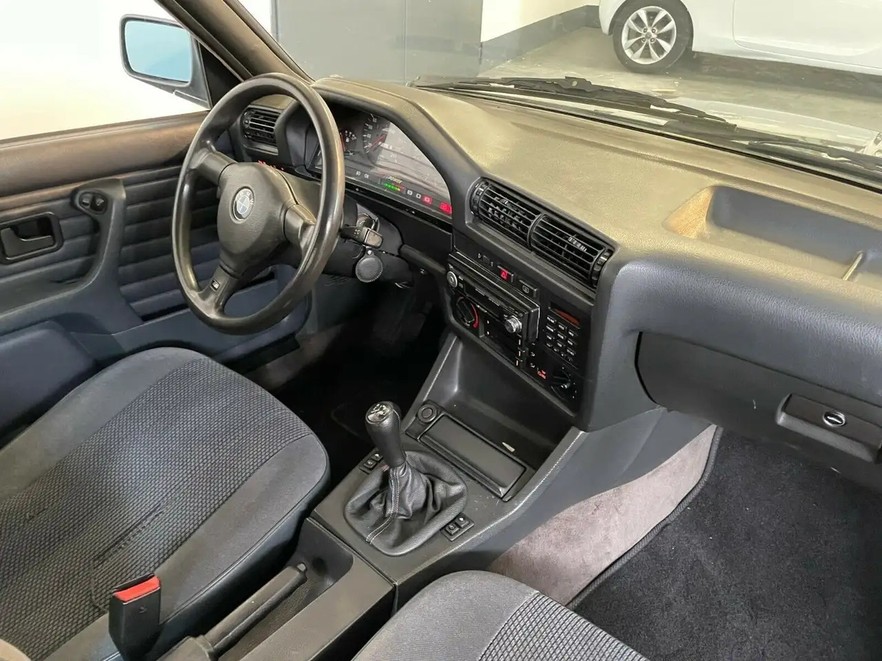 BMW 325 LIM*E30*M SPORT*TIEFBETT*M TECHNIK UMBAU*, foto 2