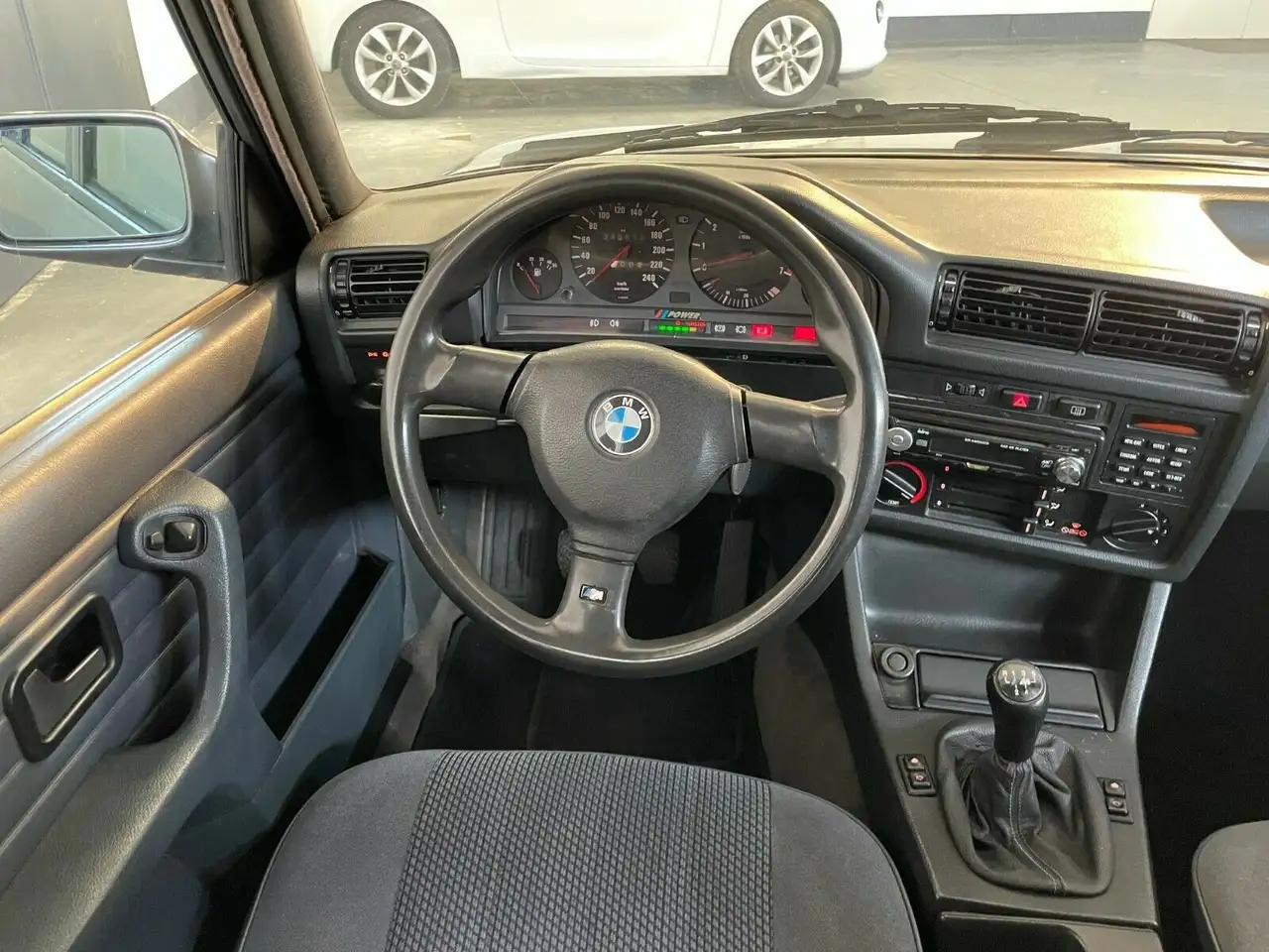 BMW 325 LIM*E30*M SPORT*TIEFBETT*M TECHNIK UMBAU*, foto 11