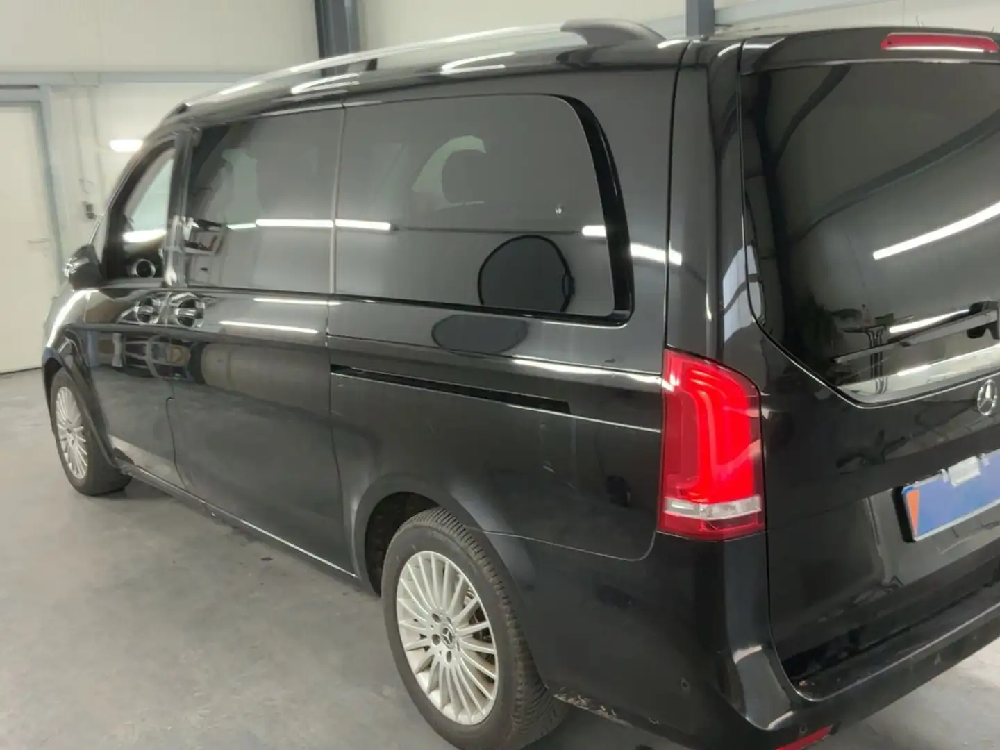 Mercedes-Benz V 220 EDITION lang*LED*Garantie*Service NEU Noir - 2