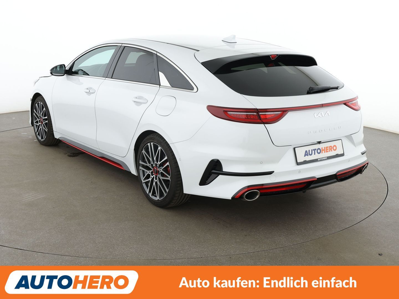 Kia ProCeed / pro_cee'd 1.6 TGDI GT Aut.*NAVI*BiLED*CAM*ACC*SHZ*LHZ* — photo 4