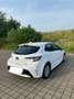 Toyota Corolla Weiß - thumbnail 4
