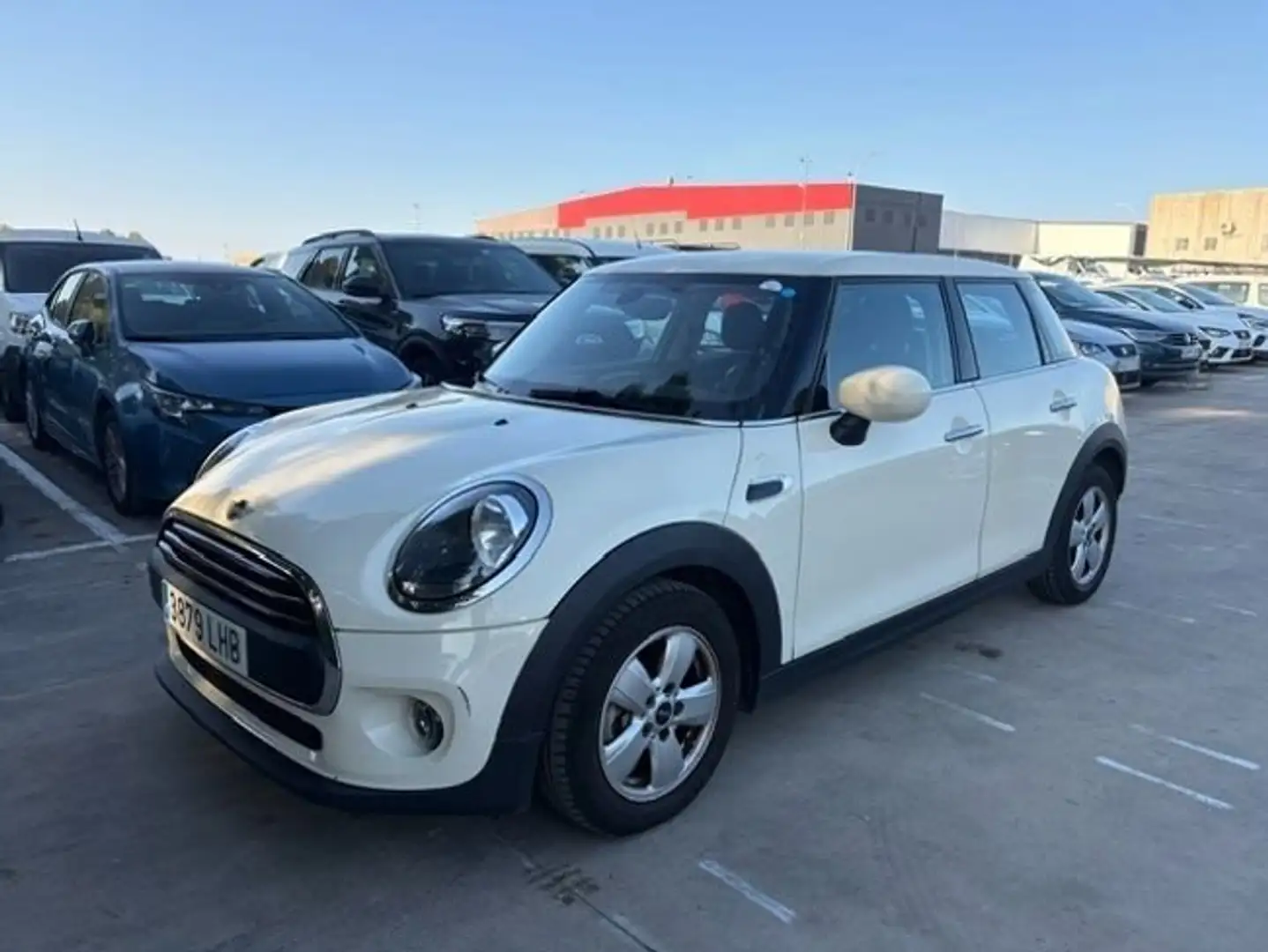 MINI Cooper ONE 5 PUERTAS Blanco - 2