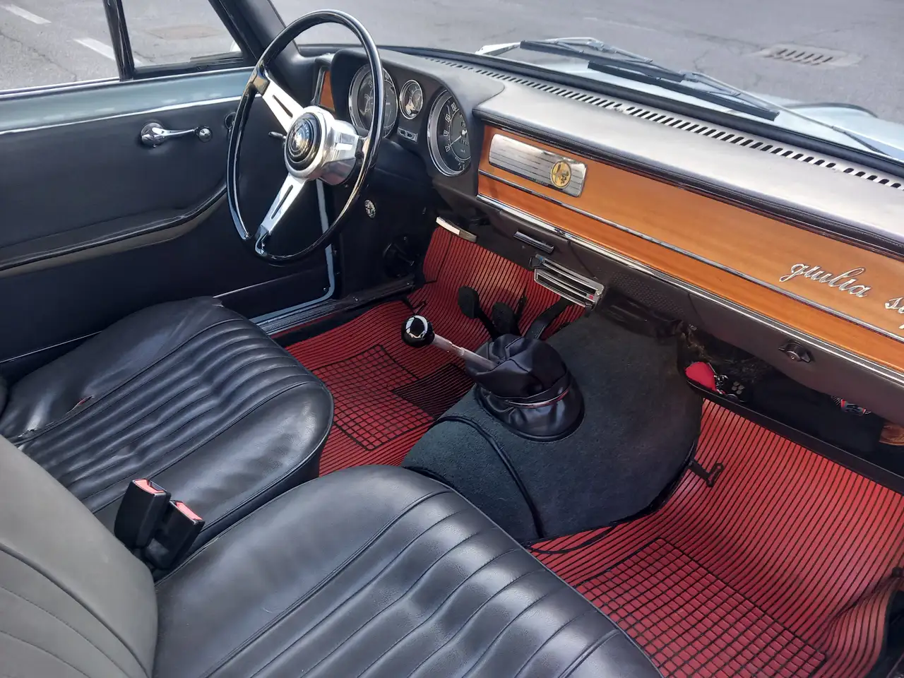 Alfa Romeo Giulia 1600, foto 7