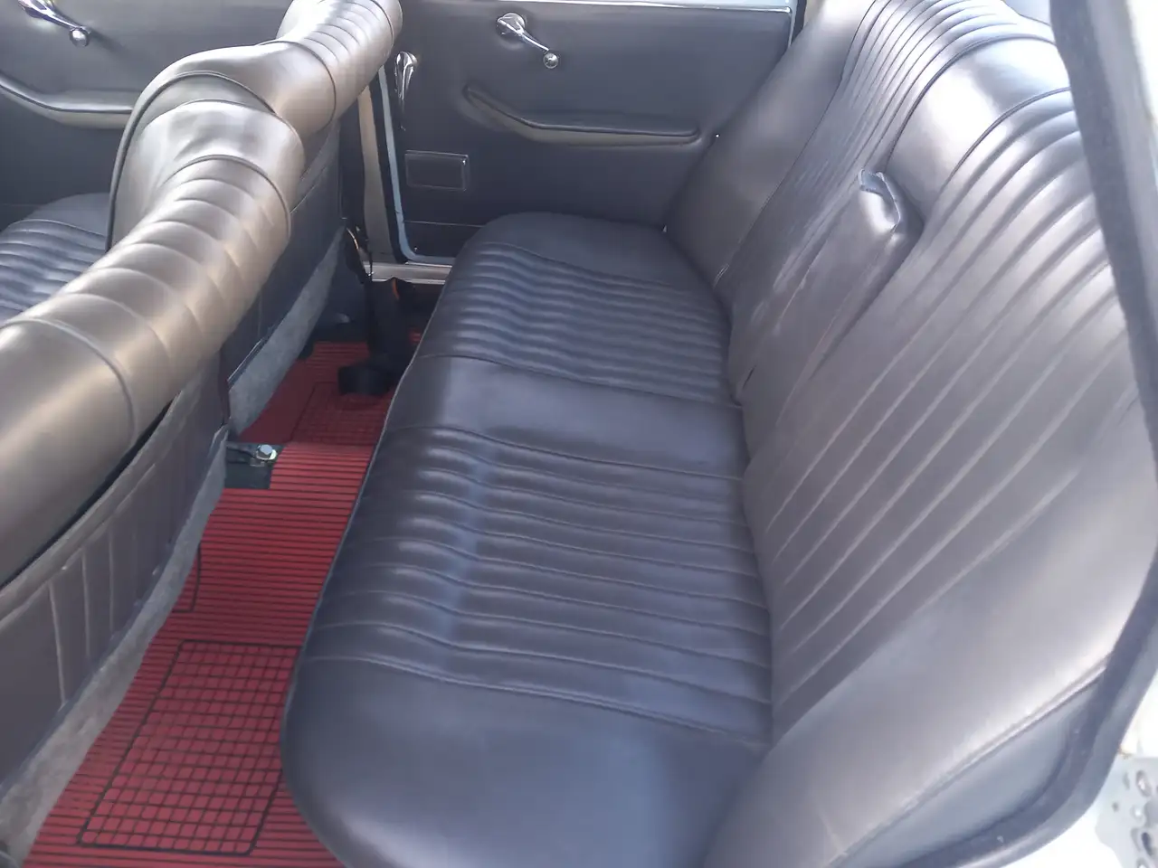Alfa Romeo Giulia 1600, foto 10