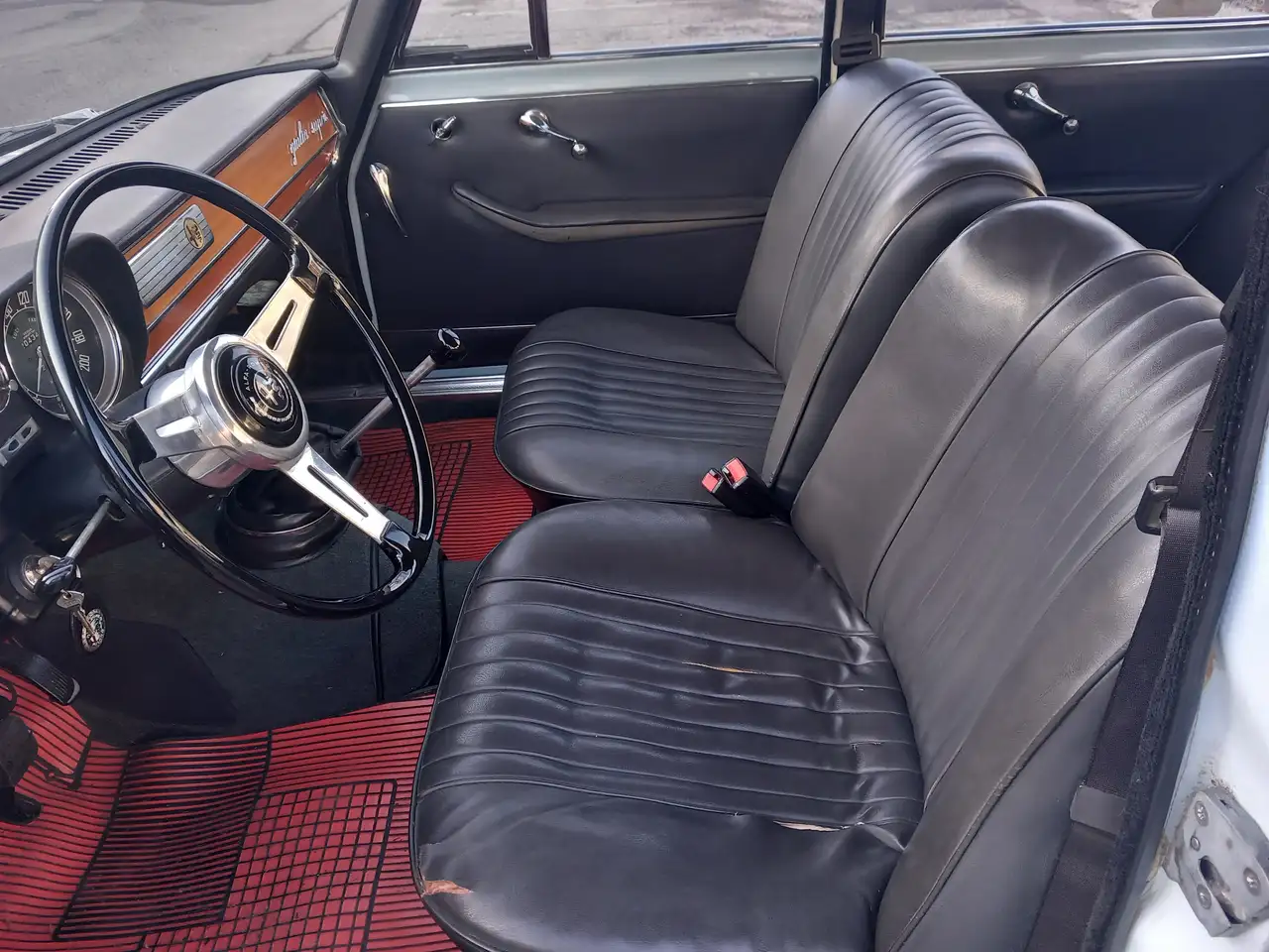 Alfa Romeo Giulia 1600, foto 9