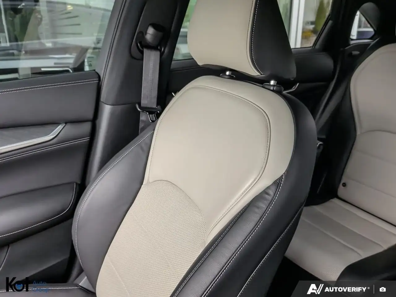 Infiniti QX55 fotografie Infiniti QX55