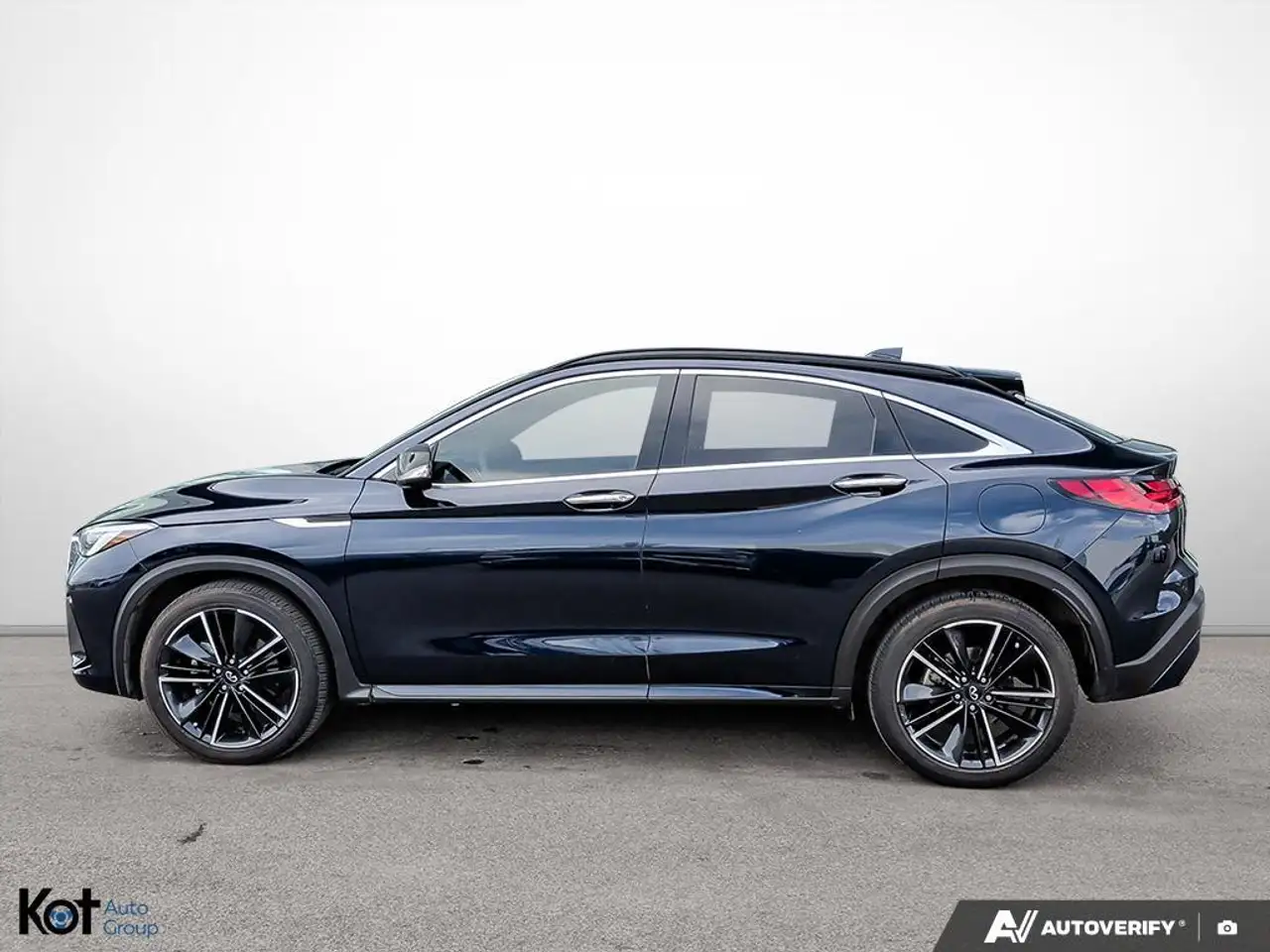 Infiniti QX55 fotografie Infiniti QX55