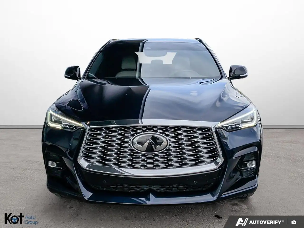 Infiniti QX55 fotografie Infiniti QX55
