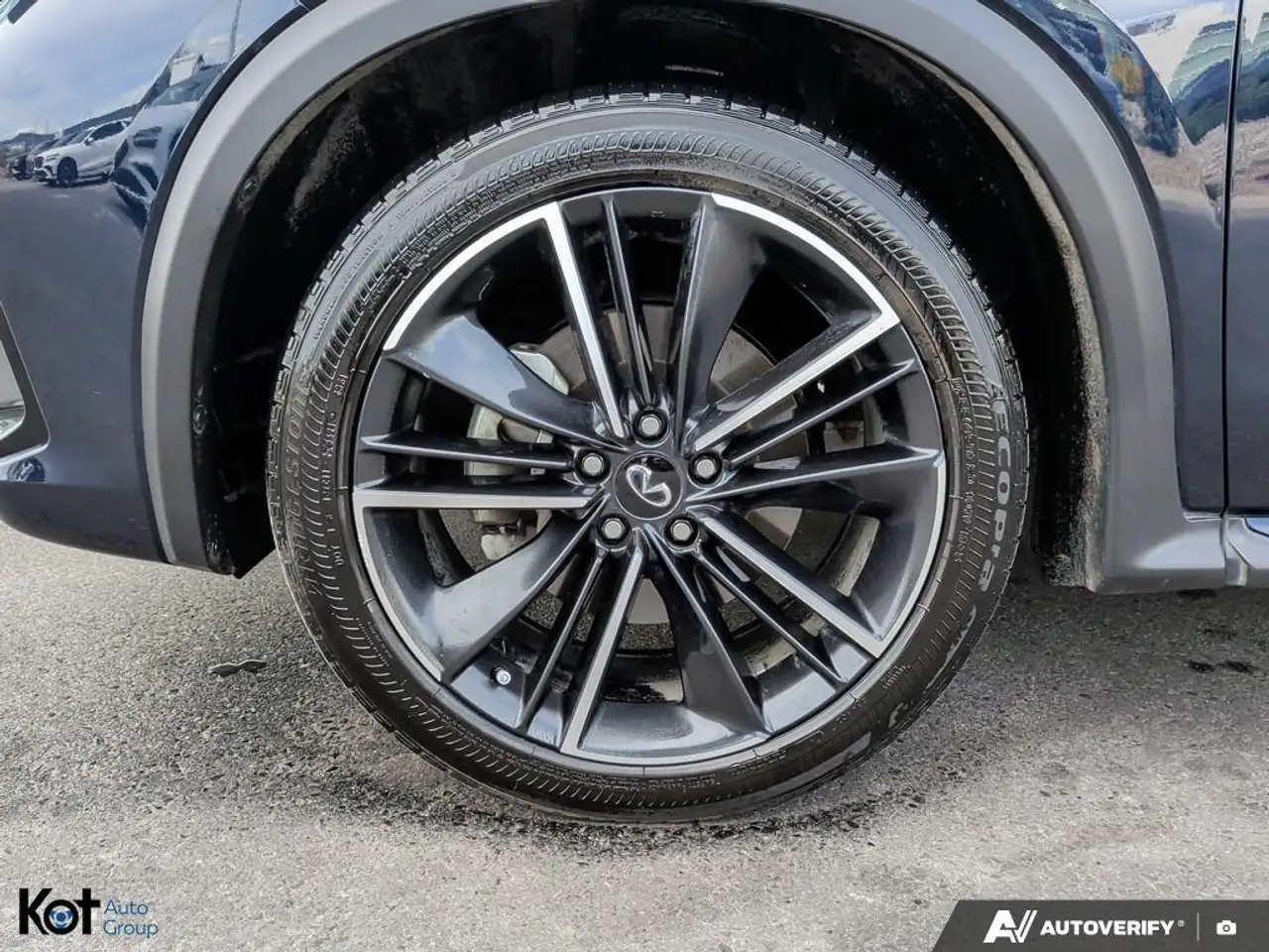 Infiniti QX55 fotografie Infiniti QX55