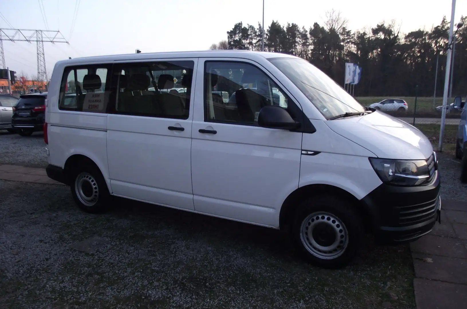 Volkswagen T6 Kombi 1. Hand Weiß - 2