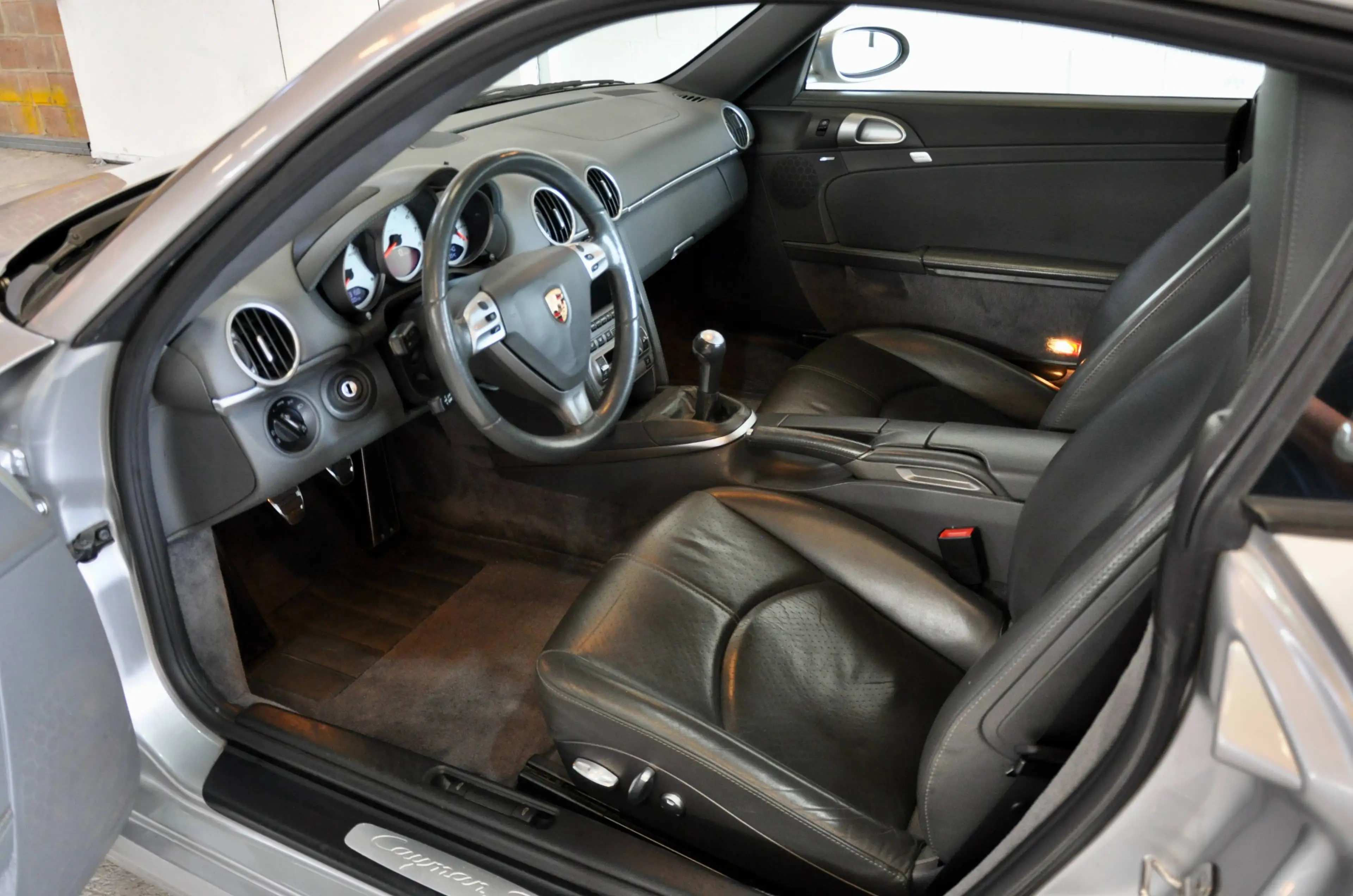 Porsche Cayman S 3.4i 295cv Boîte 6 Manuelle ** ORIGINE BELGE ** — photo 8