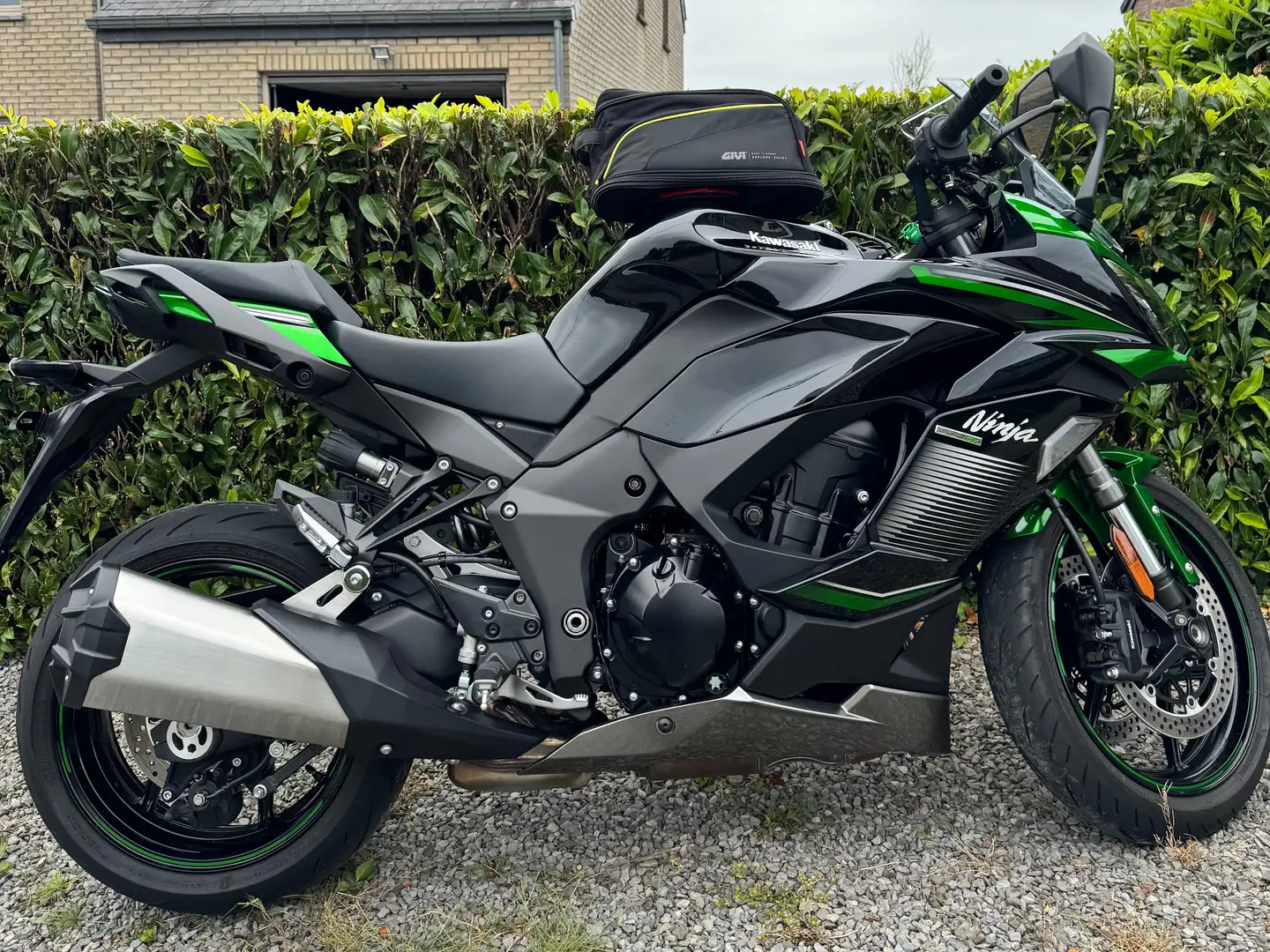 Kawasaki Ninja 1000SX ZXT02K Verde - 2