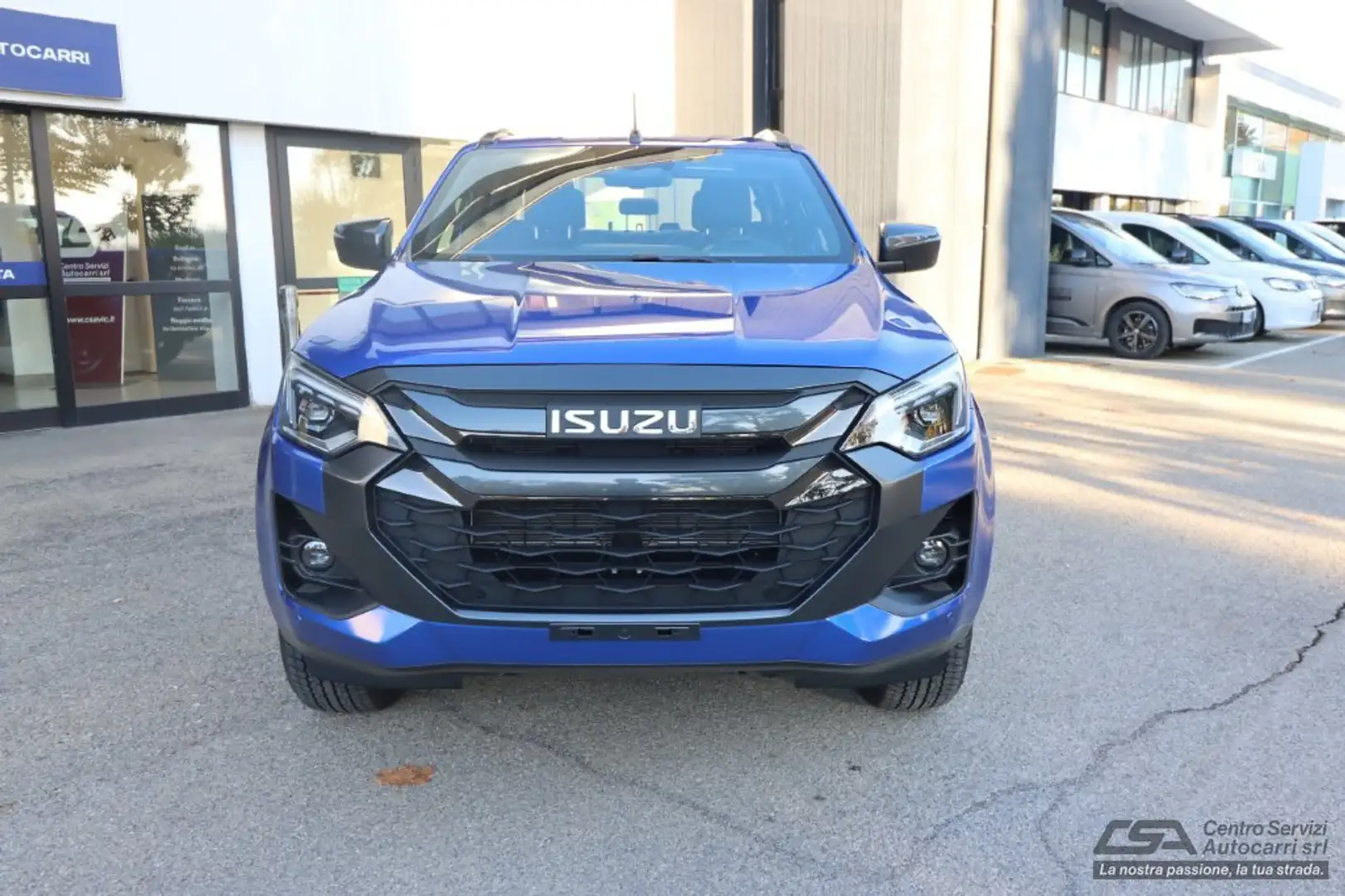 Isuzu D-Max D-Max N60 1.9 aut. Crew Nitro Sport Cab Bleu - 2