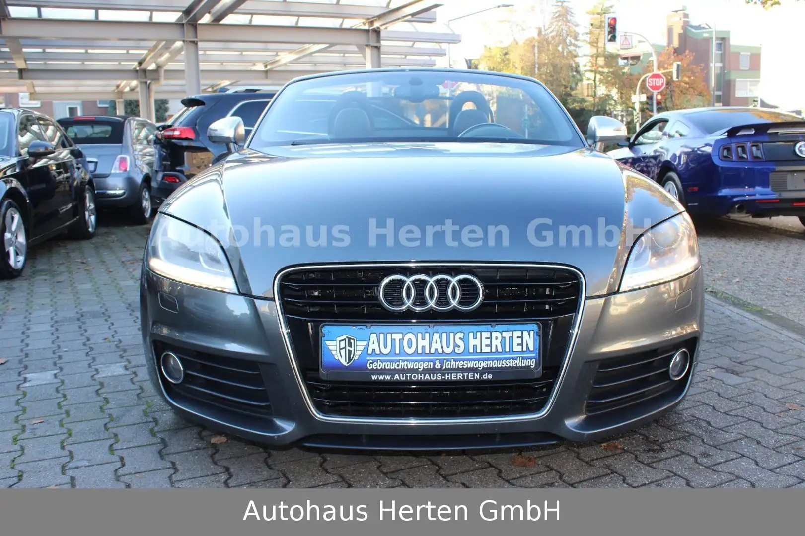 Audi TT 2.0 TFSI Roadster*S-TRONIC*SLINE+*NAVI*VOLL* Grau - 2
