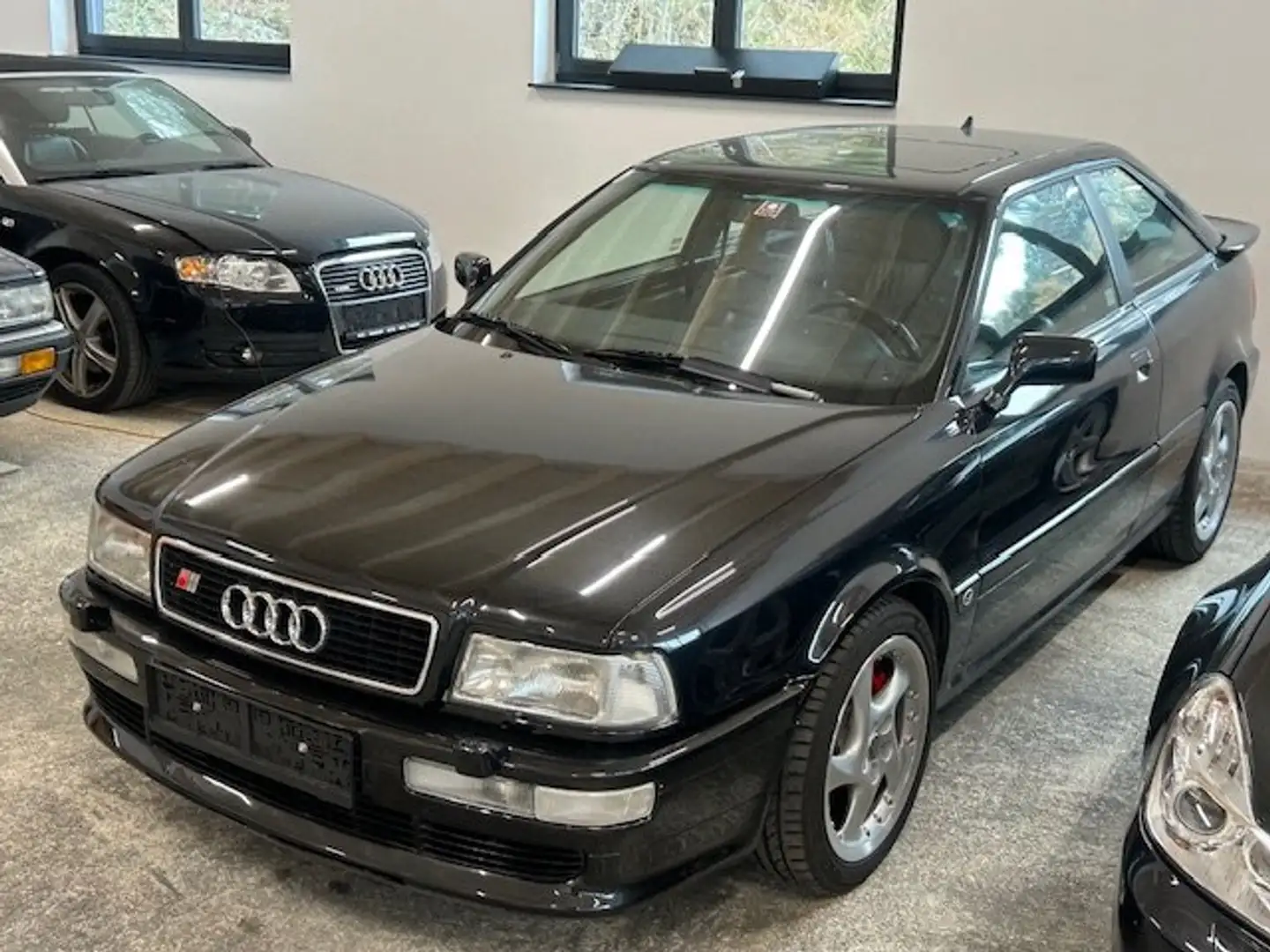 Audi S2 Coupé quattro 2,2 20V Turbo Schwarz - 1