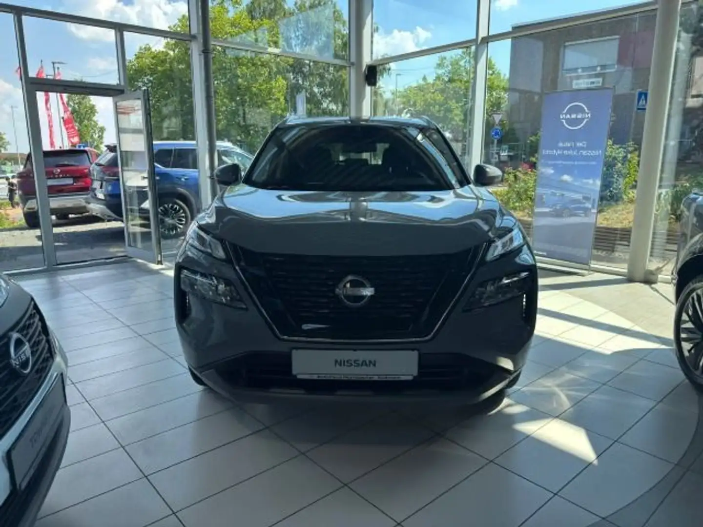 Nissan X-Trail 1.5 VC-T e-Power N-Connecta e-4ORCE Gris - 2