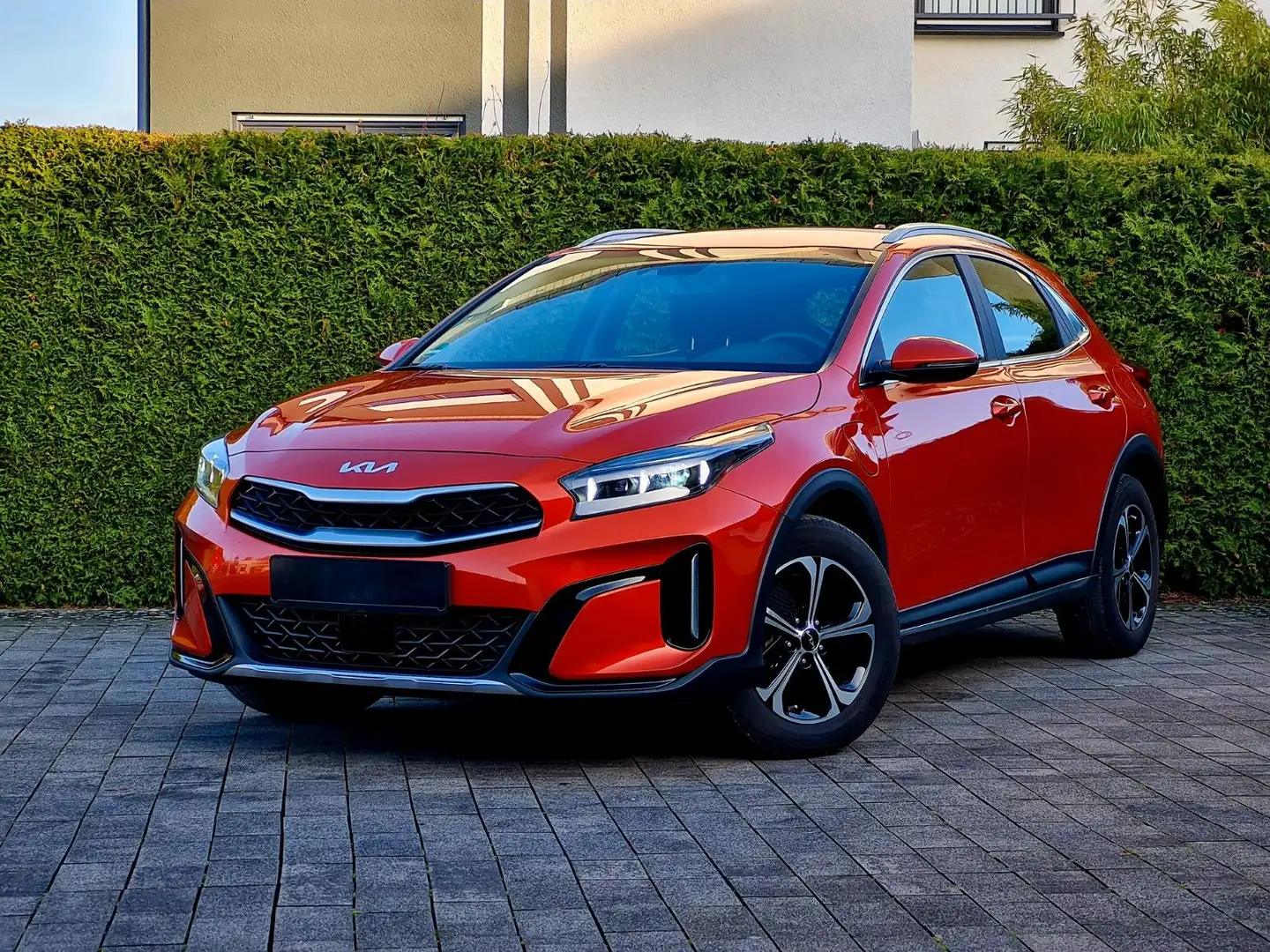 Kia XCeed Vision Plug-in Hybrid Orange - 1