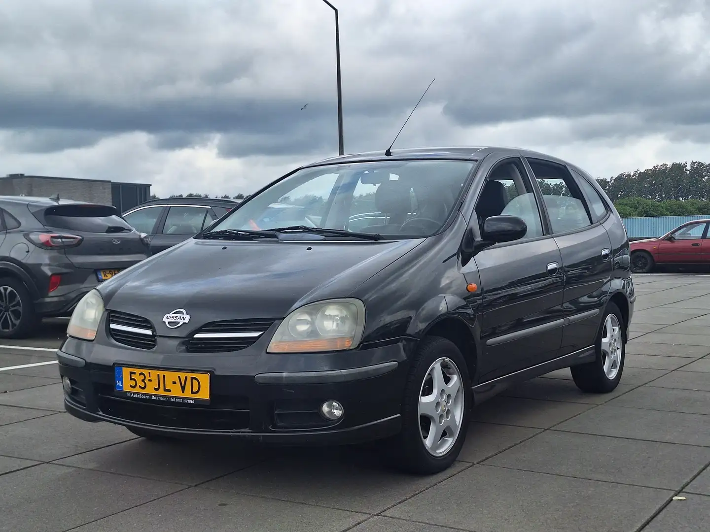 Nissan Almera Tino €2250,-2.0 CVT AUTOMAAT AIRCO APK INRUIL Noir - 1