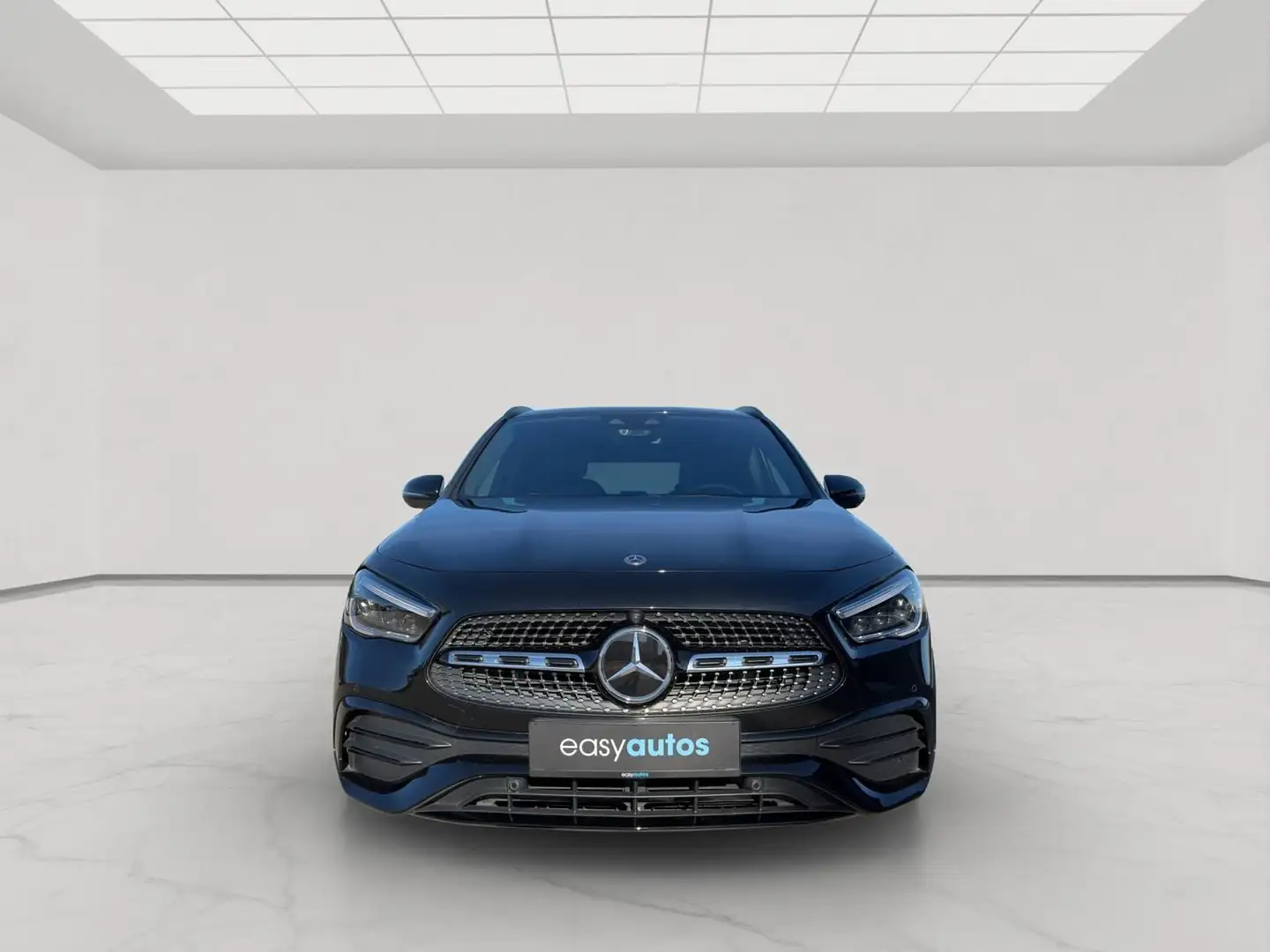 Mercedes-Benz GLA 200 Aut. Schwarz - 2