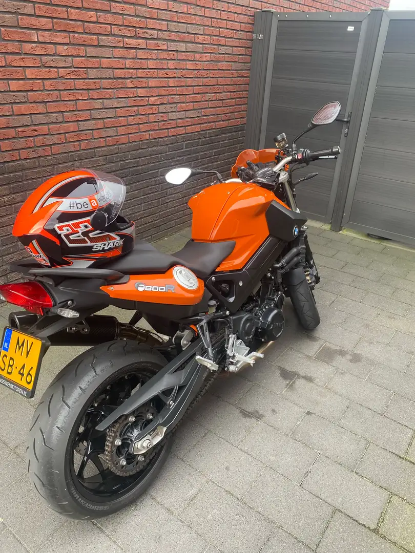 BMW F 800 R Oranje - 2