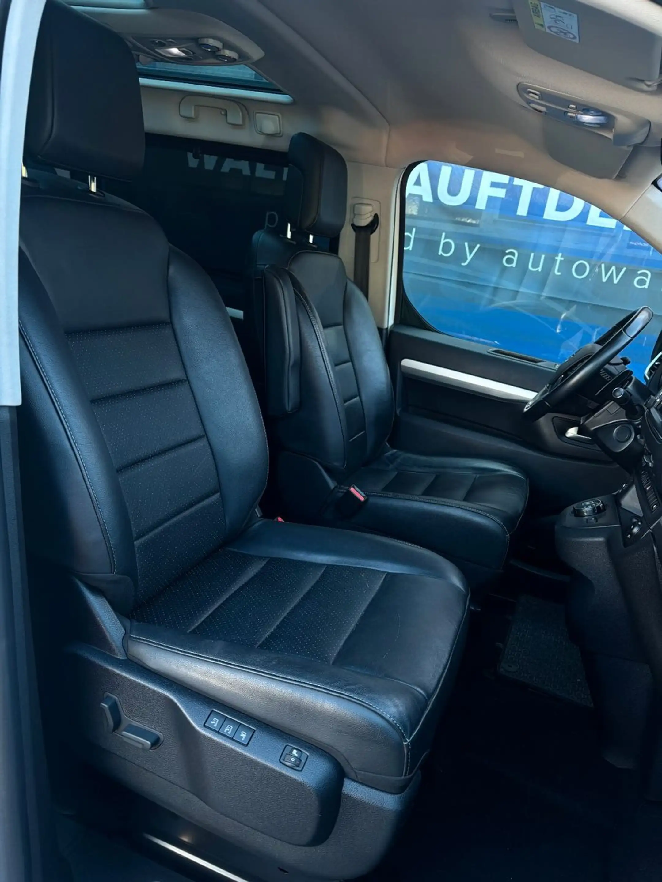 Opel Zafira Life Innovation M 8 Sitzer — photo 13