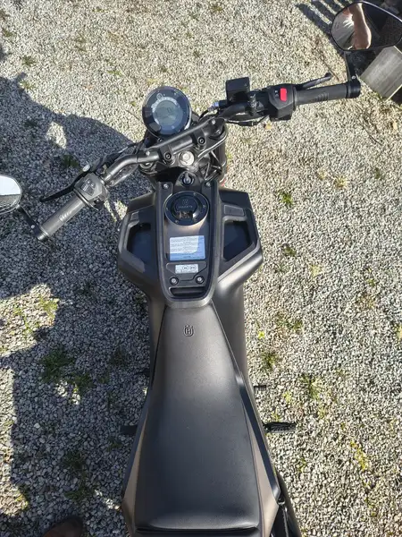 Husqvarna Svartpilen - foto 4