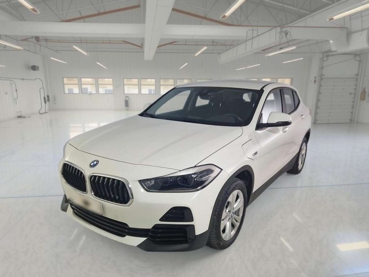 BMW X2 xDrive 25e Business X automatico