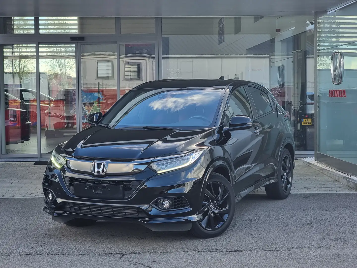 Honda HR-V HR-V 1.5 Turbo 182  Sport AUTOMATIQUE Noir - 1